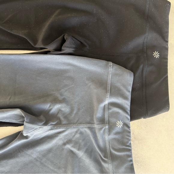 Athleta Girls Chit Chat Kick Flare Capri Wide Leg pants, XS/6, gray & black - Picture 2 of 5